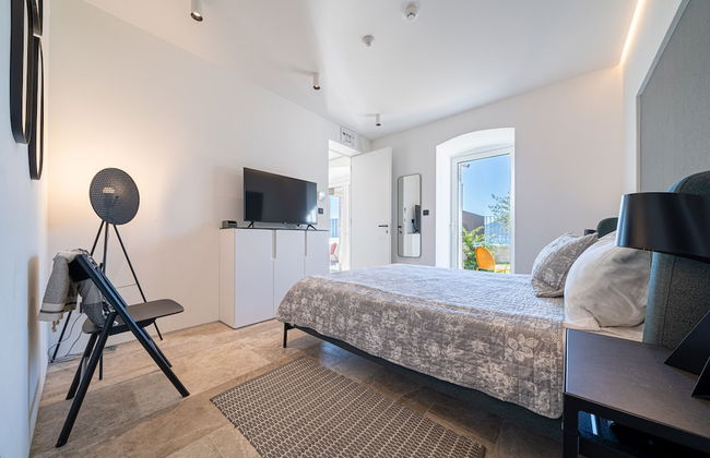 Villa Lastva is a Five Star Seafront Luxury Villa With Privite Pool - Foto 6