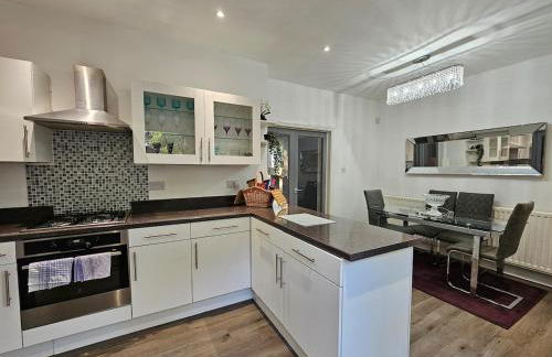 Your Home from Home - River bank - Foto 6