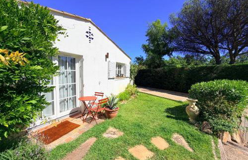 Villa climatisée, Golfe Saint Tropez, 12 pers, 4 suites, Piscine chauffée, Hammam, Spa, Billard, Pétanque, Wifi professionnel haut débit - Photo 37