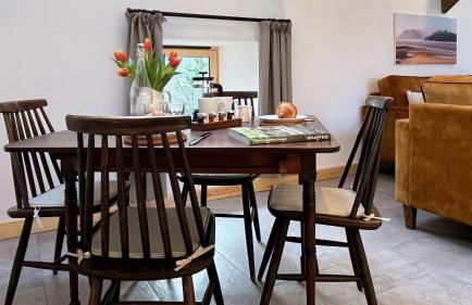 Cambrian Cottages - Charming Countryside Barn - Photo 67