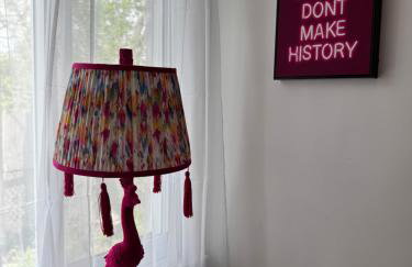 Eclectic Opulence Retreat - Photo 33