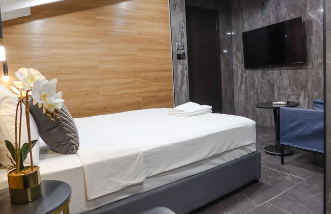 Recharge Residences - Photo 77