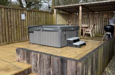 NEW! Country boutique escape . HOT TUB - Foto 3