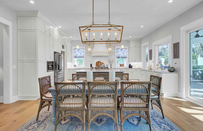 Walk to the Beach + Private Pool, Rooftop Terrace, Balcony 3602 Cameron - Foto 28