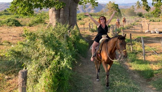 Desfrutando do passeio a cavalo