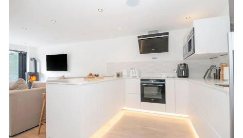 Newly Refurbished Beach Lodge - Photo 4