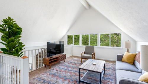 Hot Tub, Wraparound Deck, & WiFi at Chalet Cabin - Photo 4