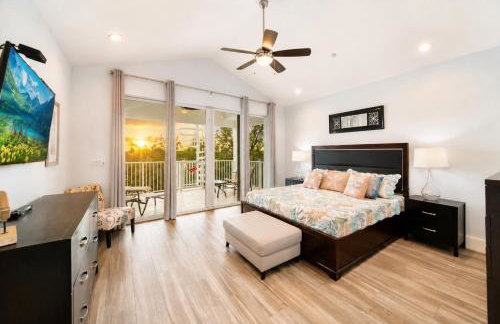 Vacay Vibes at Mariners Club- Luxury Home in Oceanfront Resort with Pools, Pickleball & Marina - Foto 7