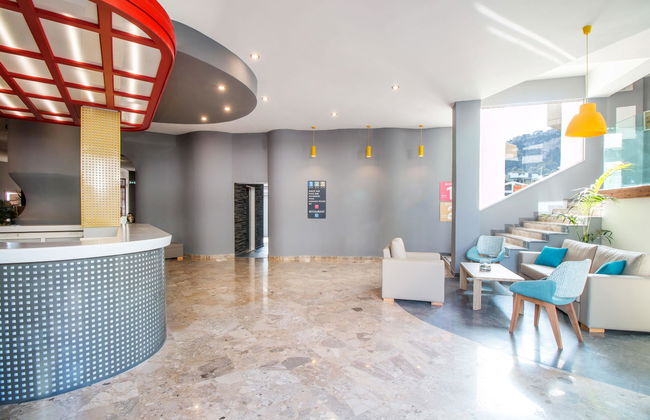 Sunny Days Hotel Apt - Foto 14