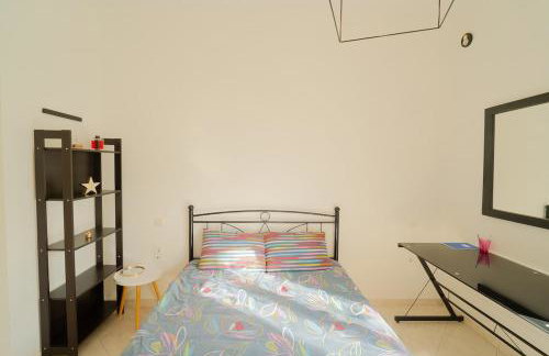 Modern 3 Bed Home with Balconies and Sea Access - Foto 15