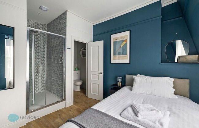 Windsor Villas by Pureserviced - Photo 40