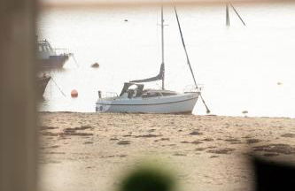 Stunning Sea View Apartment With Balcony & Parking - Foto 25