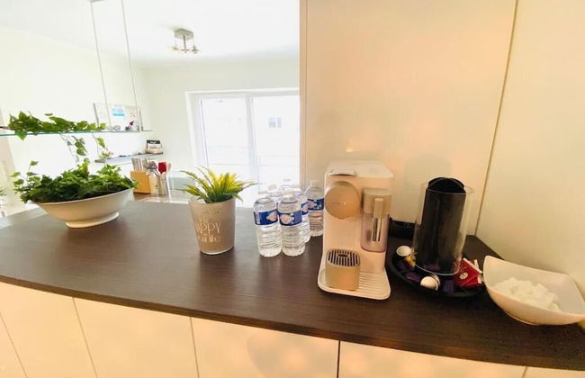 Large 3bedrooms with Terrace and Parking - Photo 13