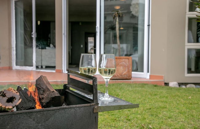 Blue Pearl - situated right on the beach - Foto 31