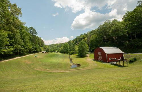 Hot Tub, Fire Pit and Lake Access! Almond Cabin - Foto 41
