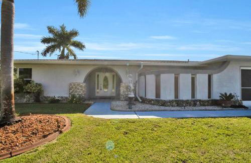 Pet Friendly Canal Front 3-Bedroom Grand Villa with Pool, Linai and Dock - Foto 43