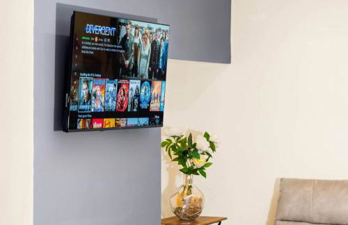 Harborne House, Perfect for Contractors & Families, sleeps 8 - Photo 12