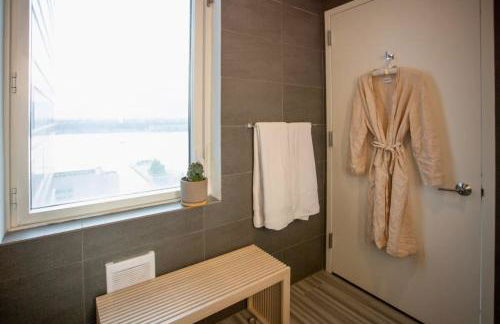 Modern Designer Stunning Hudson Views Corner Unit - Photo 7