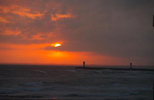 Mobil-home sur terrain privé bord de mer, parking privé - Foto 8