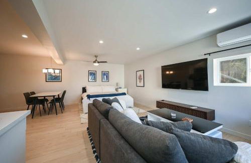 Entire 2 Unit Duplex King Beds Rock View EV - Foto 33