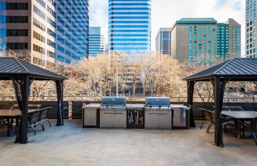 2BR Condo in Heart of LoDo with Great Amenities - Foto 16
