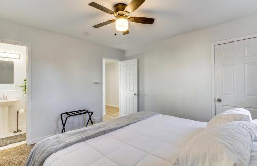 Cozy Home with Grill and Games in Albuquerque! - Photo 14