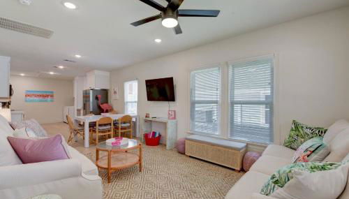 Flamingos on 45th Main - 3 King beds - Great vibe! - Foto 5, Other