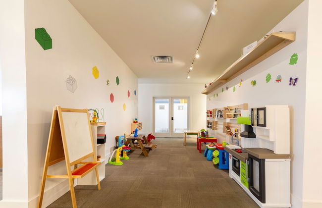 Entire Studio With Free Shuttle to Disney - Foto 47