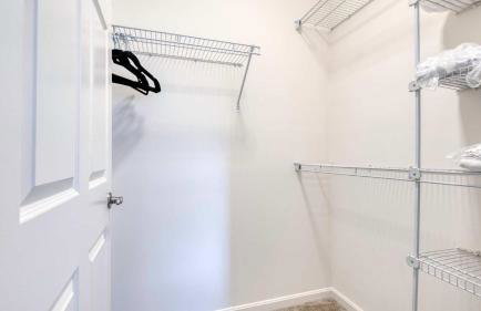 Luxury Modern Apt with Patio - Foto 28