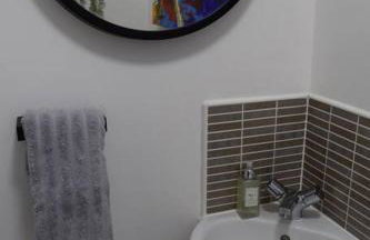 Modern 2 Bed house - HS2, NEC & Birmingham Airport - Foto 17