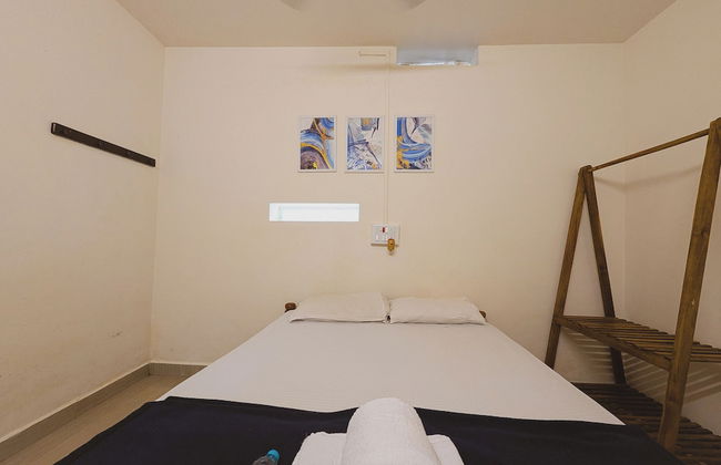 Sunset Cafe Beach Stay - Photo 43