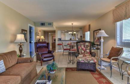 Destin Towers 111 - Beach Front 2 Bedroom Condo in Destin - Foto 42