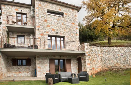 Τα πέτρινα στο Σκεπαστό - Photo 2