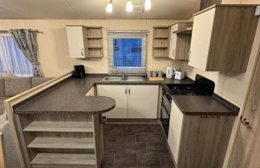 3 bedroom Lyons Oakfield Towyn pets welcome - Foto 7