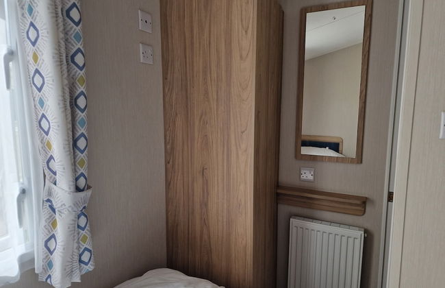 Welcoming 3 Bedroom Caravan 2 Min Walk to Beach - Foto 3