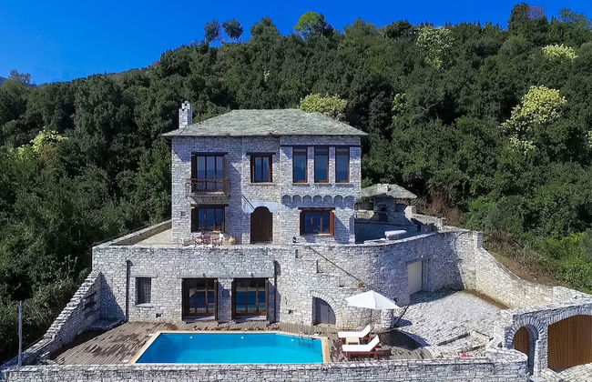 Dionysos Luxury Villa - Foto 1
