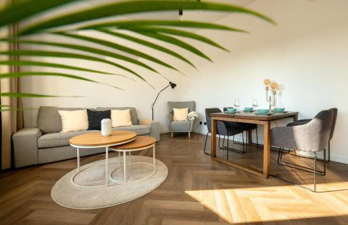 Airport Apartment für 4 - Smart TV - Küche - eCharger - Foto 26