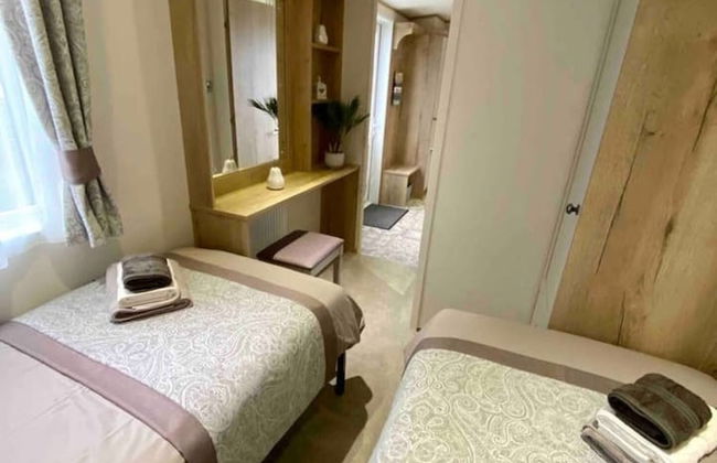 Stunning 2-bed Holiday Lodge Nr Padstow - Photo 13