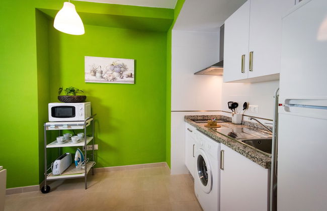 Holidays2Malaga Juan de Mena Apartments - Photo 39