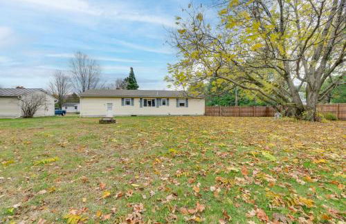 15 Mi to Cochrans Ski Area Cozy Home with Yard! - Foto 22