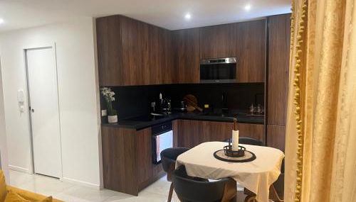 Deux. Pièces face à la scène. - Foto 2