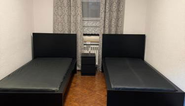 Laras voll ausgestattete Gartenwohnung mit WLAN und TV - Foto 2