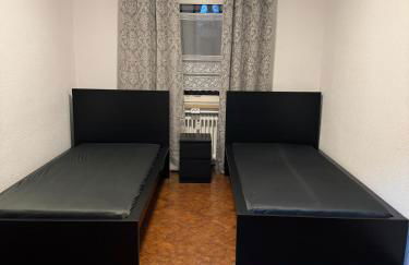 Laras voll ausgestattete Gartenwohnung mit WLAN und TV - Foto 2