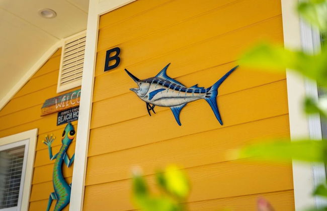 Sunset Escapes B - Photo 63