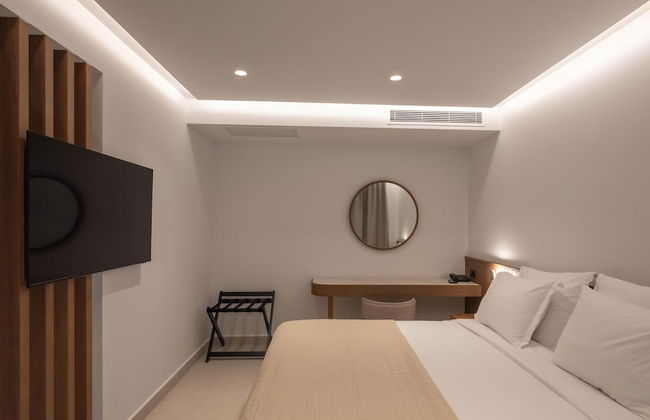 Galaxy Suites Boutique Resort - Photo 12