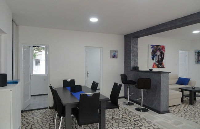 Petrovac Holiday House with pool - Foto 14