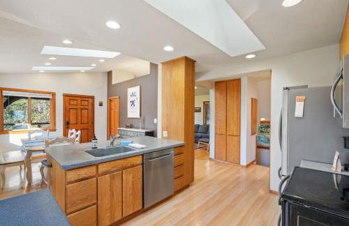 Lake View House w Beautiful Acres to Explore - Foto 18