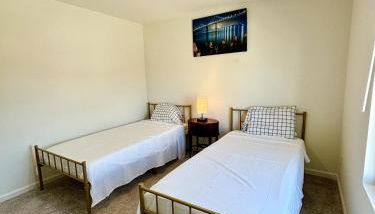 Cozy Modern Retreat, Comfortable and Spacious - Foto 5