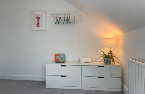 Stunning Penthouse in Penzance "Amazing Sea Views" - Photo 19