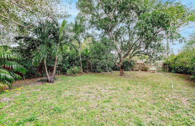 Uhost AI Quaint 1BR w Patio Kitchenette - Photo 18